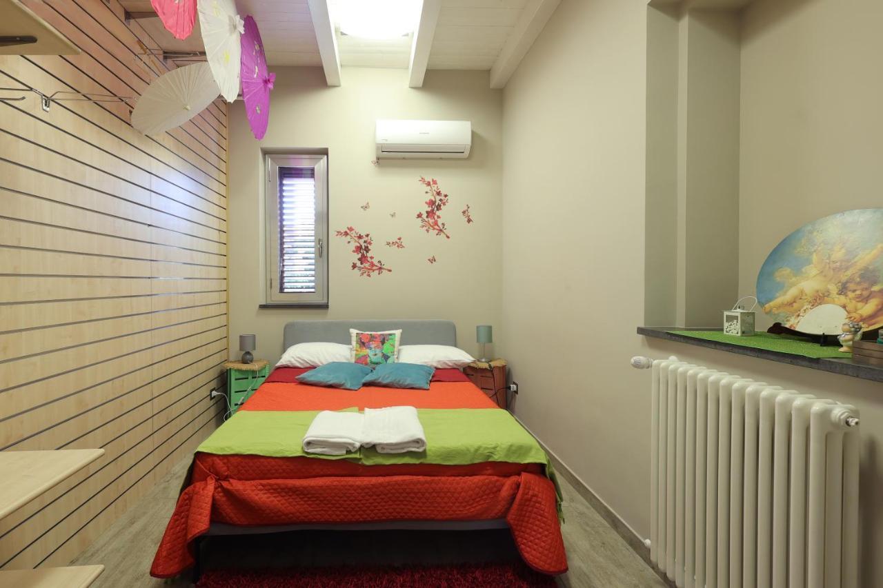 Le Stanze Dei Colori Ξενοδοχείο Aci Bonaccorsi Εξωτερικό φωτογραφία